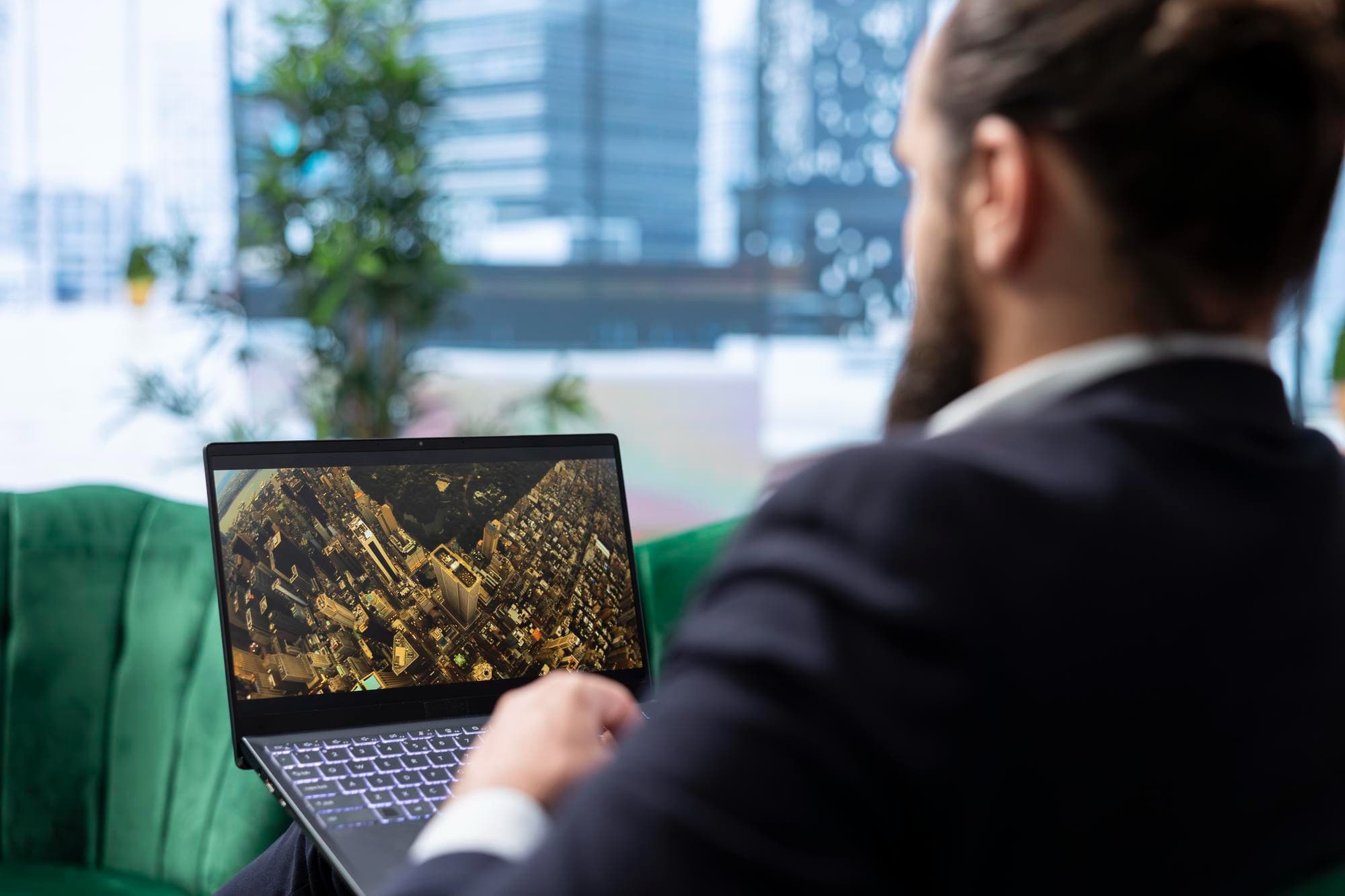 tracking system in dubai